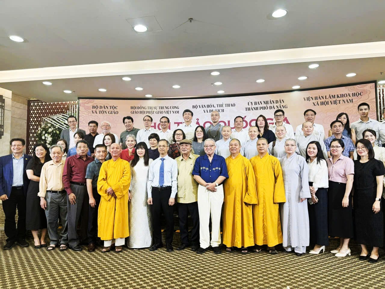 CHÚC MỪNG NGÀY KHOA HỌC, CÔNG NGHỆ VÀ ĐỔI MỚI SÁNG TẠO VIỆT NAM 18/5