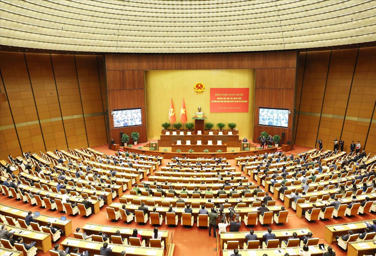 Viện Bảo tồn di tích tham dự hội nghị toàn quốc nghiên cứu, học tập, quán triệt và triển khai thực hiện Nghị quyết của Bộ chính trị